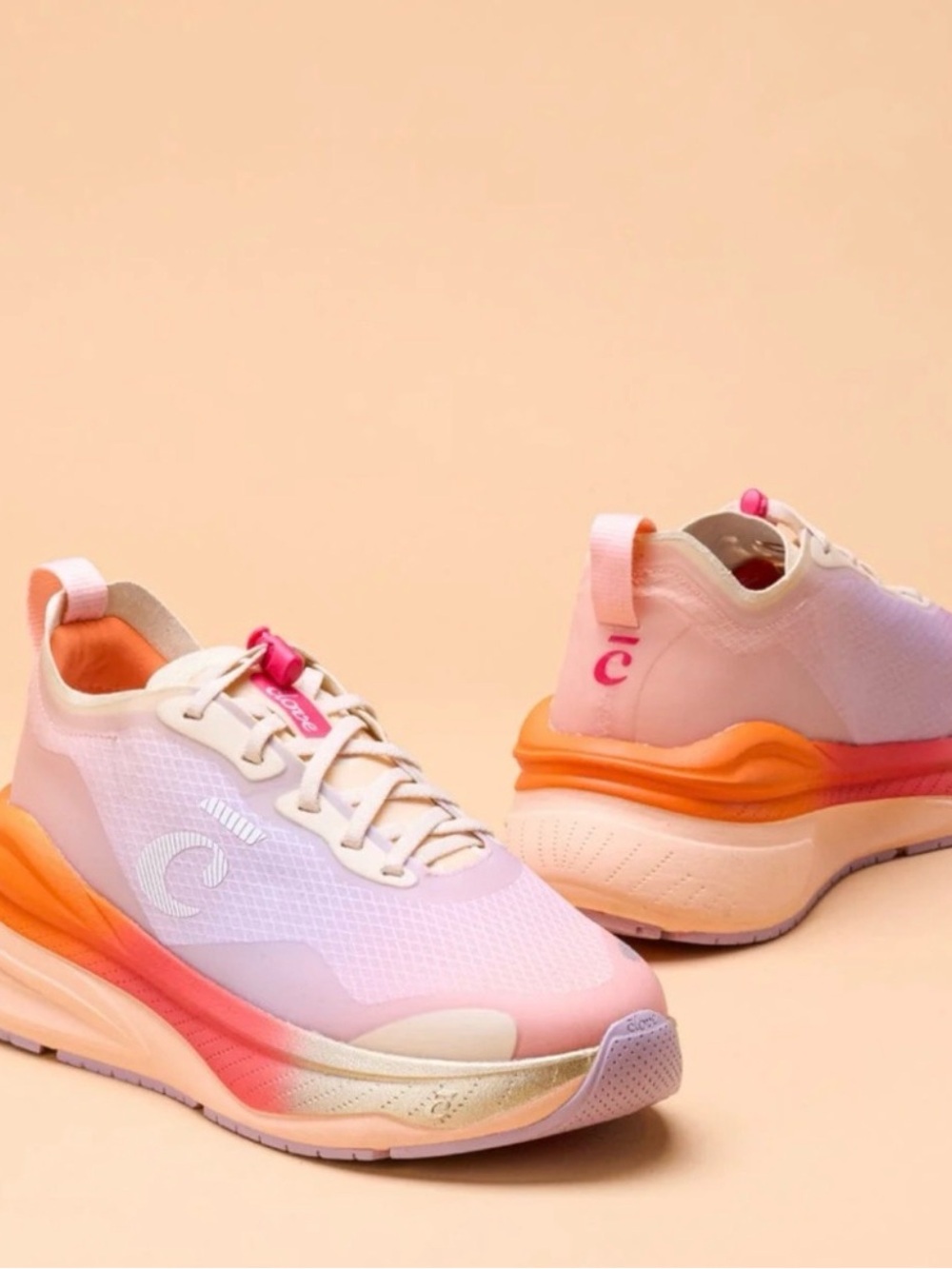 CLOVE ALTO SNEAKERS WOMENS 9 MENS 7.5